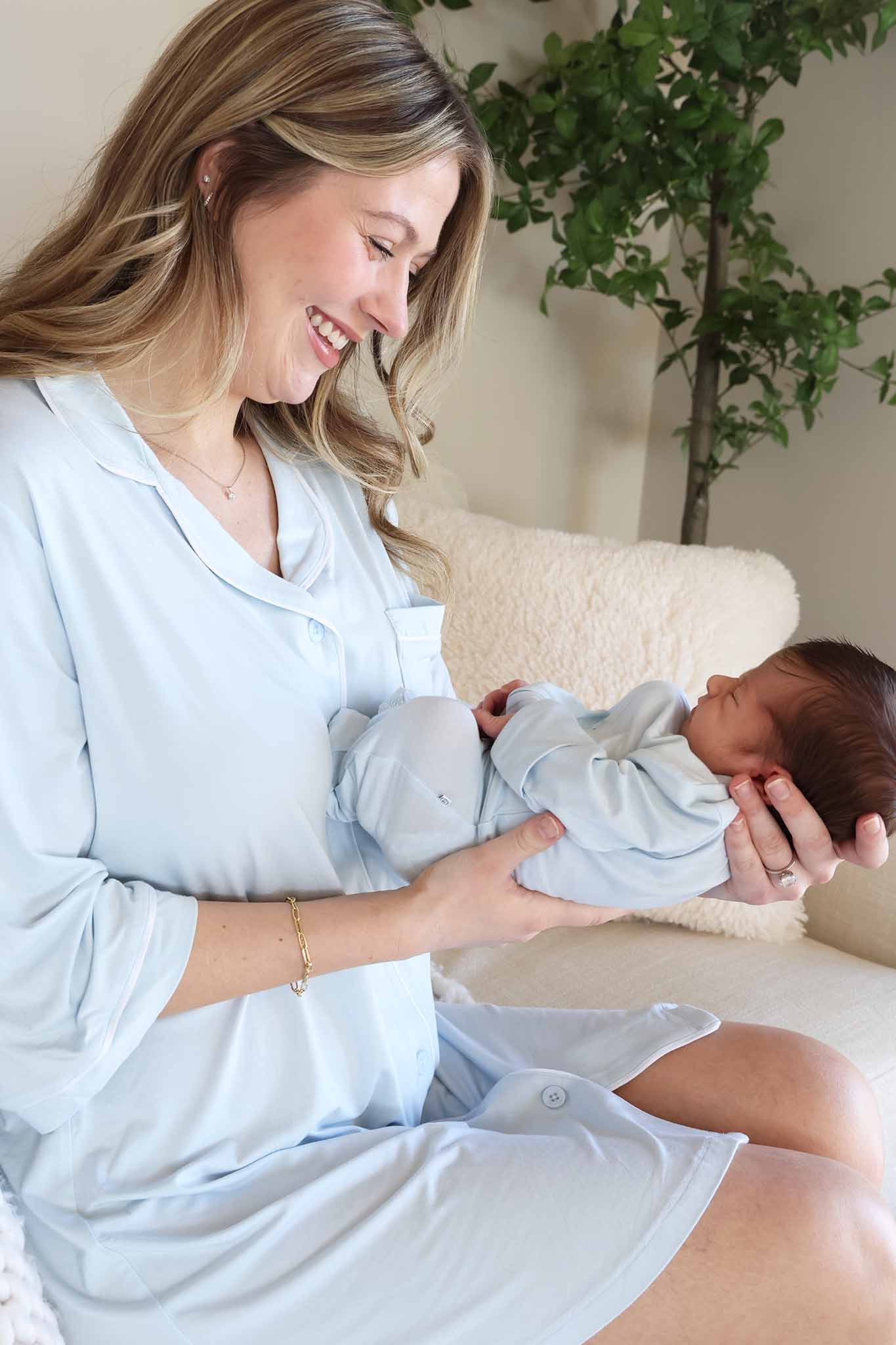 Labor & Delivery Nightgown