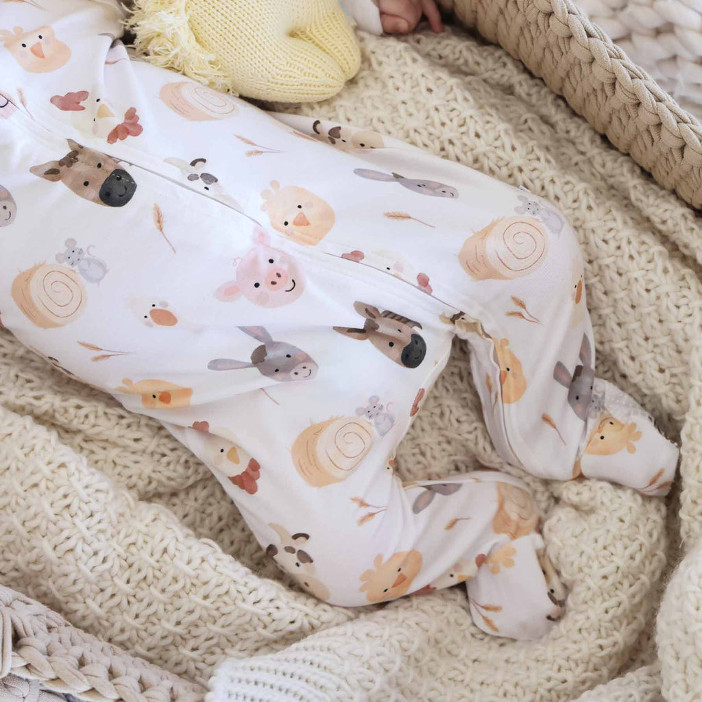 Barnyard Buddies Zipper Footie