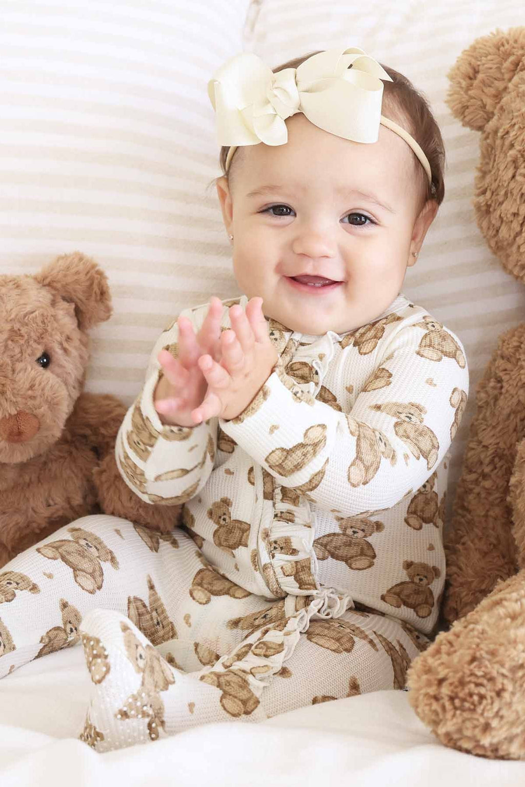 Beary Sweet Bamboo Waffle Zipper Ruffle Footie