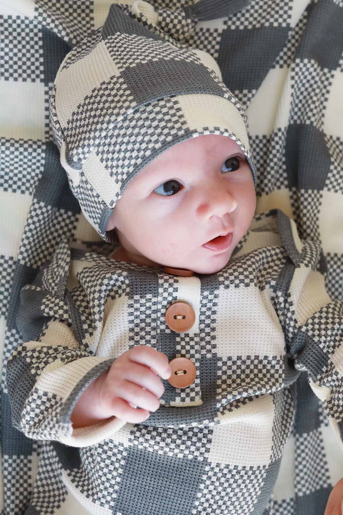 Big Check Bamboo Waffle Newborn Baby Knot Gown & Hat Set | Denim