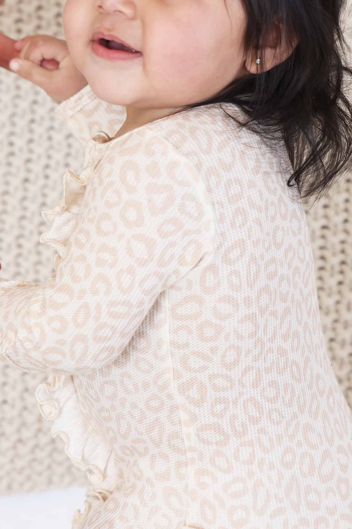 Lovely Leopard Bamboo Waffle Ruffle Zipper Footie
