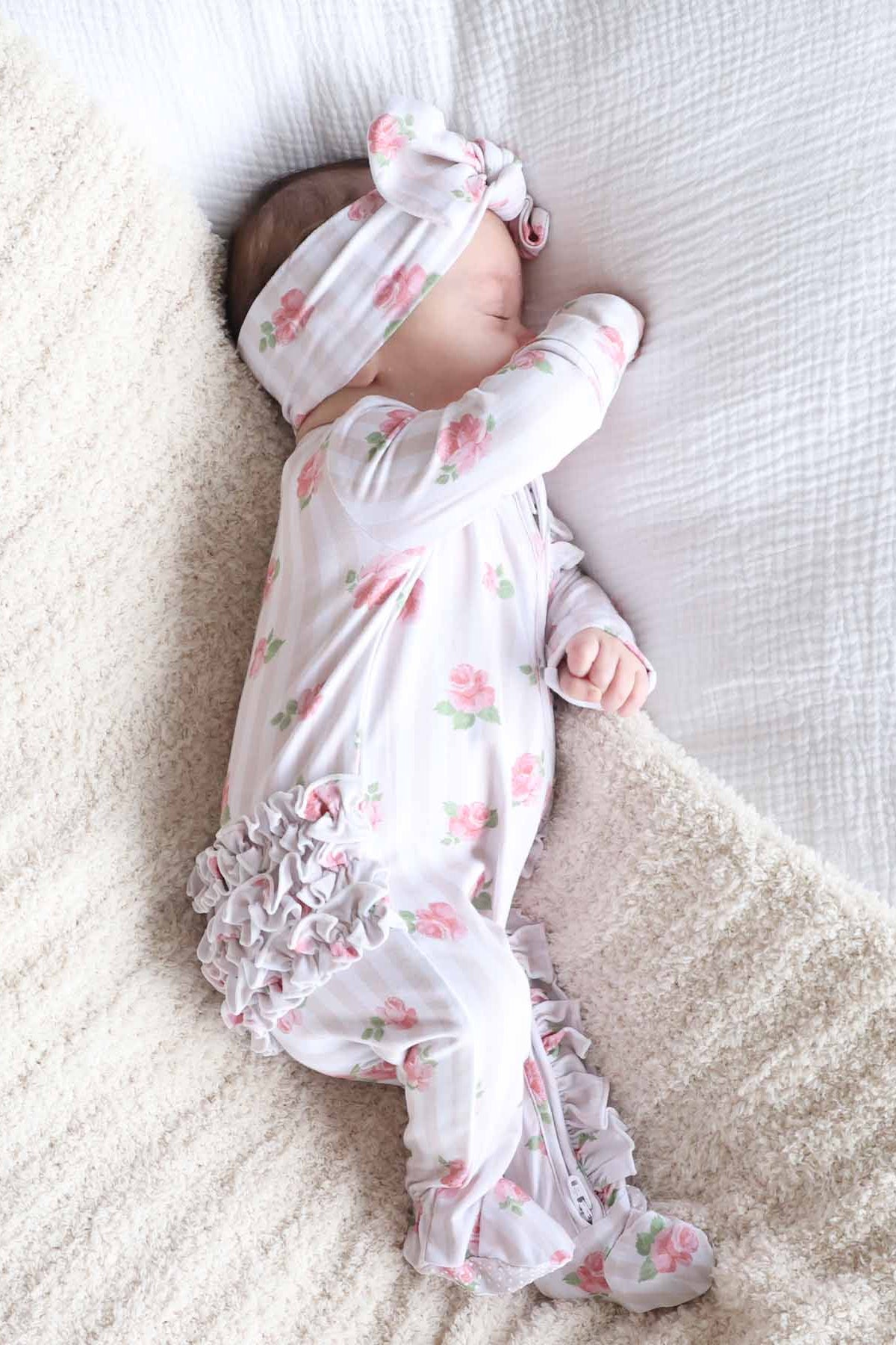 Rosy & Cozy Ruffle Zipper Footie