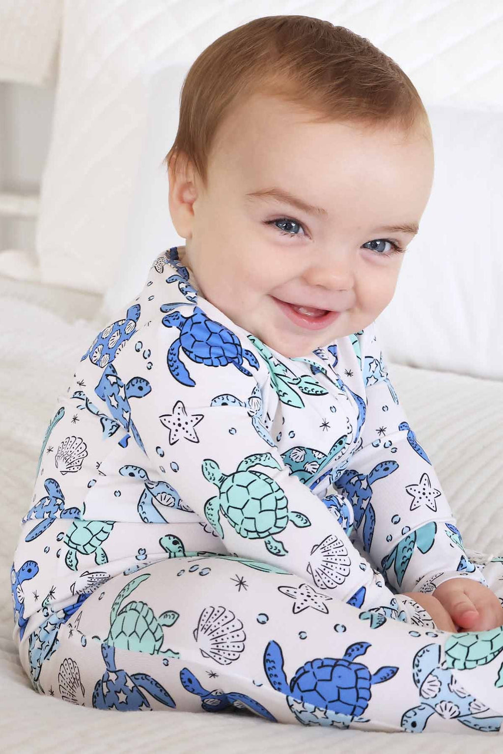 Sea Turtle Splash Zipper Footie