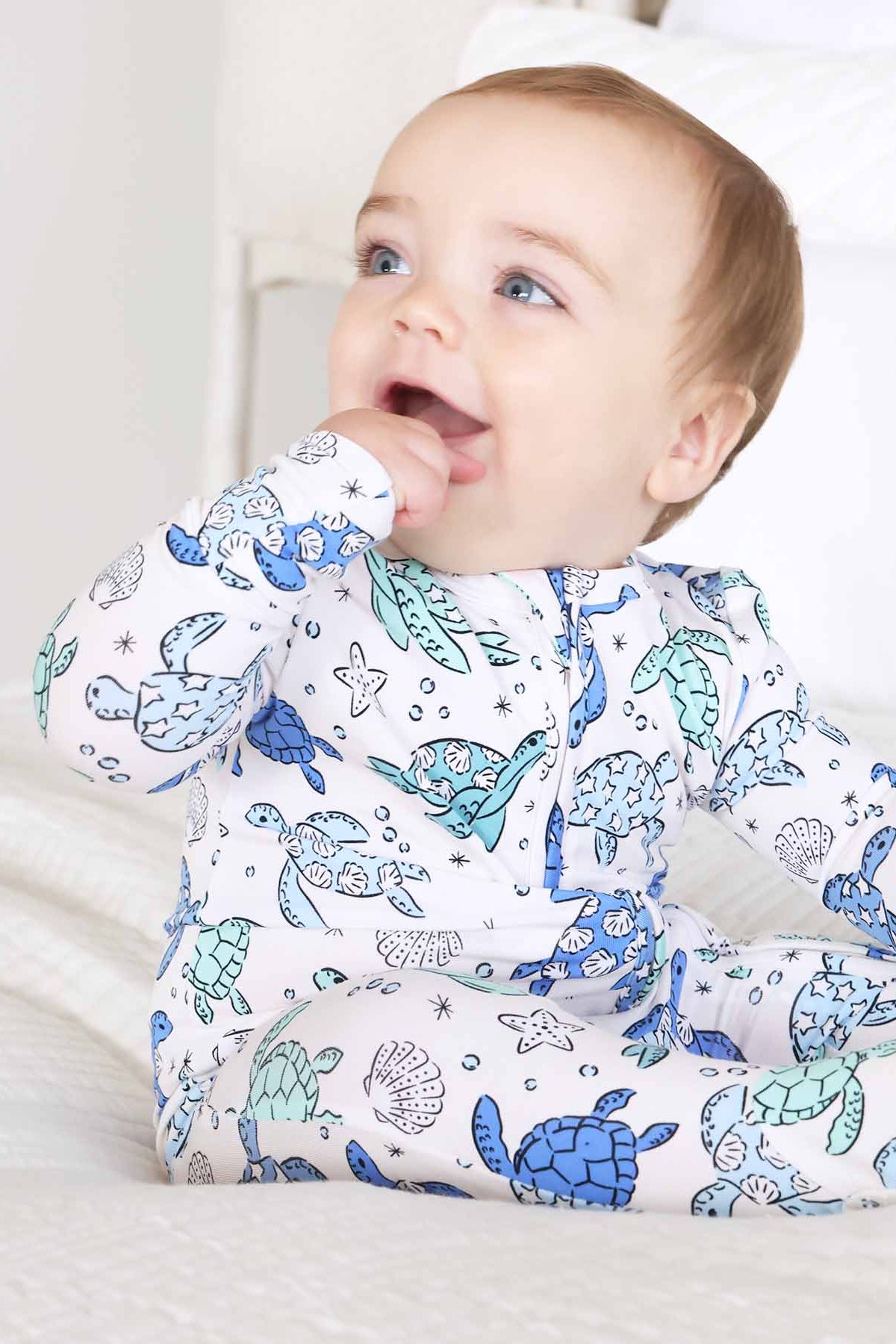 Sea Turtle Splash Zipper Footie