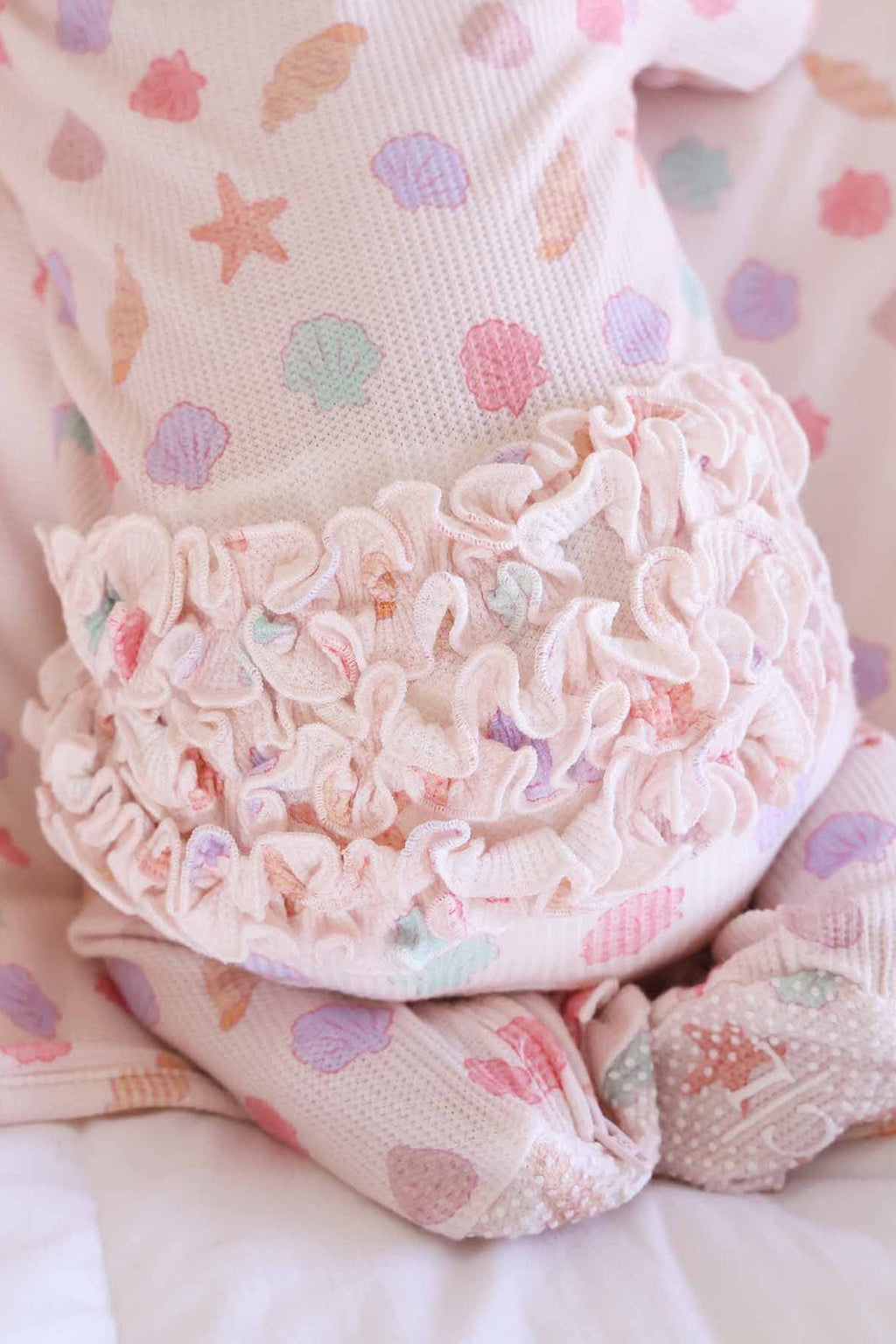 Beachy Bamboo Waffle Zipper Footies